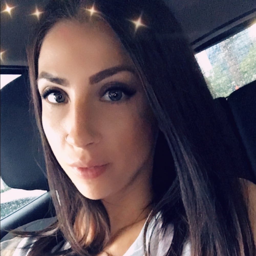 Meet your Posher, Michelle